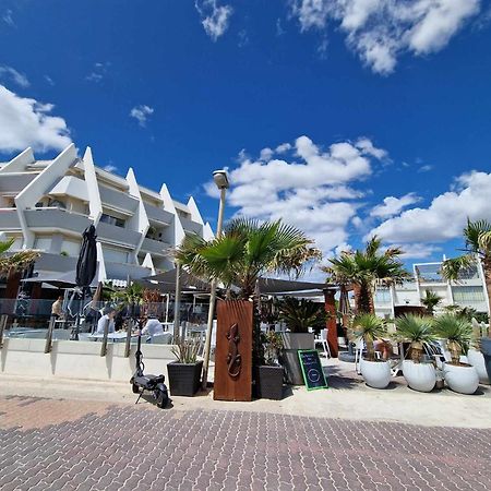 Appartement 1Ere Ligne Piscine Terrasse Au Bord De La Plage Front De Mer Avec 6 Velos Палава-ле-Фло Экстерьер фото